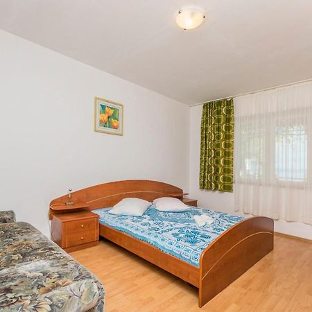 Duće Apartments Anka מראה חיצוני תמונה